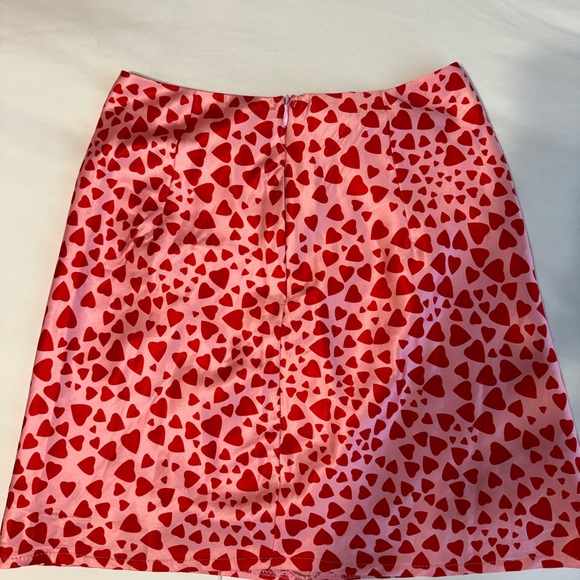 Princess Polly heart mini skirt - Picture 4 of 5
